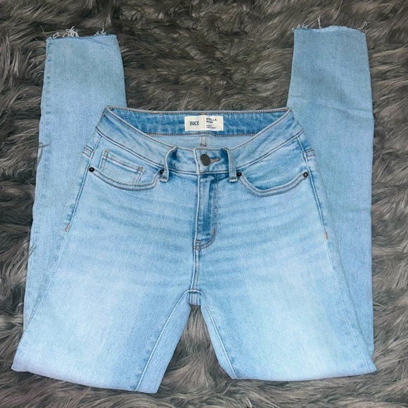 stella,mid rise,slim fit,ankle skinny. - Picture 1 of 2